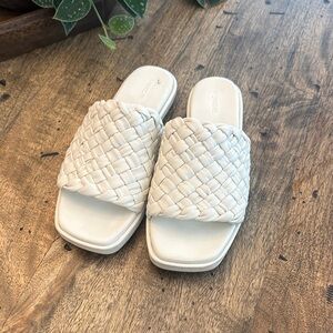 Vince Cream Woven Slide Sandals